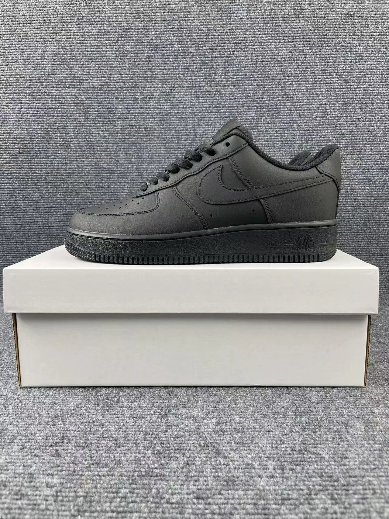 Nike Air Force 1 White foto 3