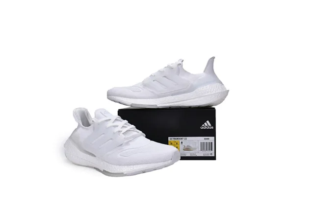 adidas Sneakers Ultraboost product detail image 25