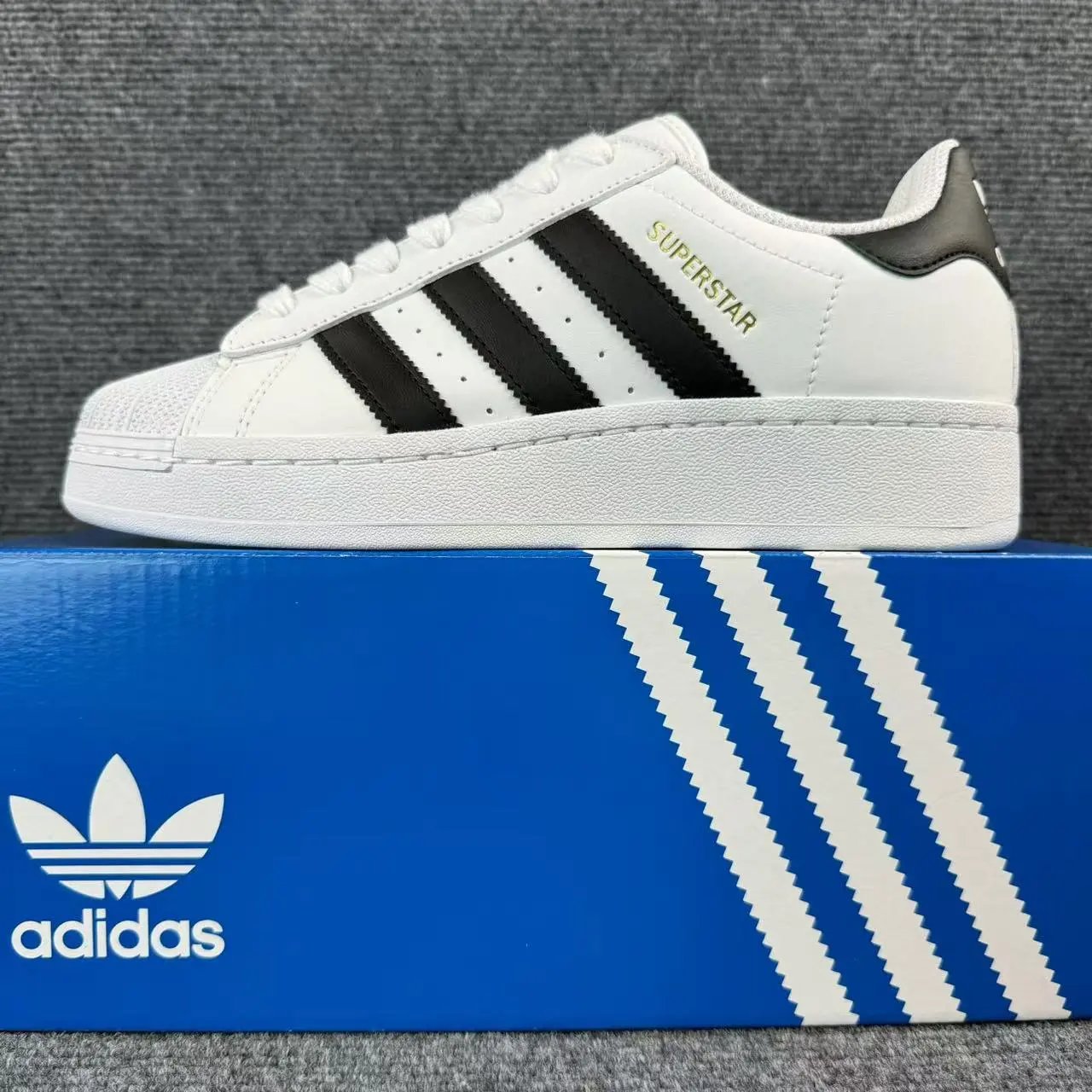Chunky Sole White & Black (9995)