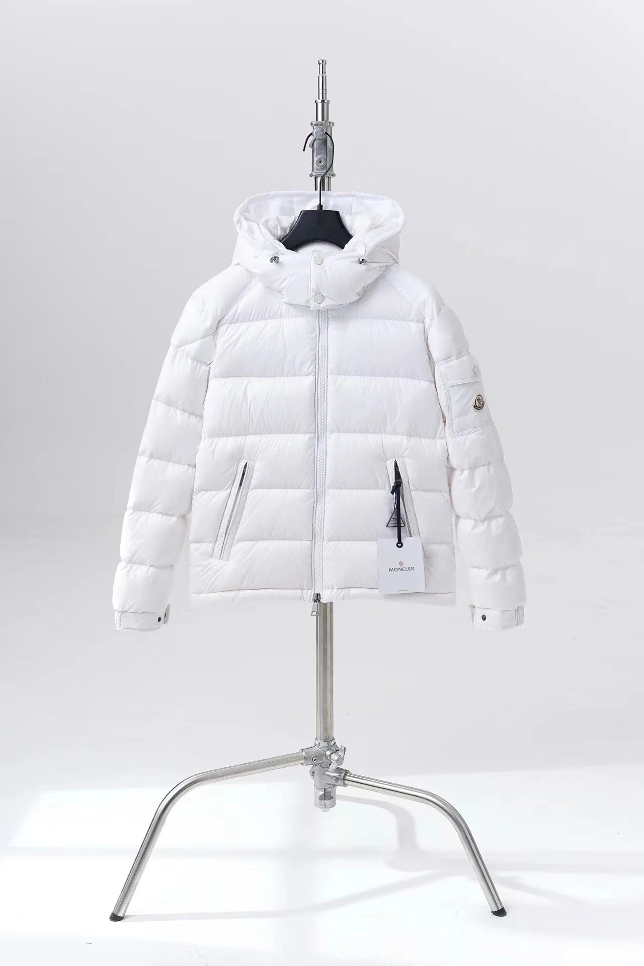 Moncler Maya Jacket (Black and White) foto 3