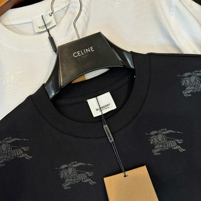 Burberry T-Shirts Short-sleeve crew-neck logo graphic product detail image 39