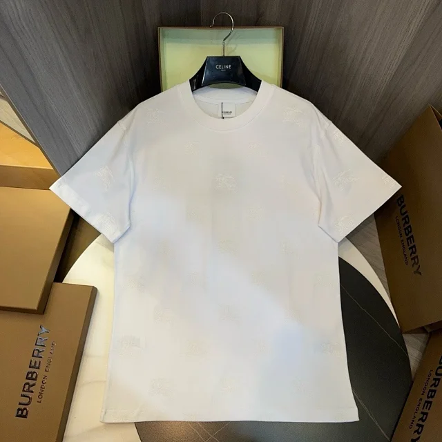 Burberry T-Shirts Short-sleeve crew-neck logo graphic product detail image 41