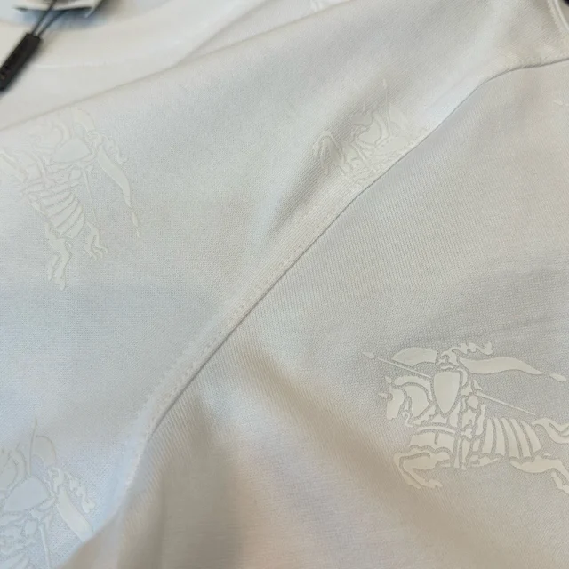 Burberry T-Shirts Short-sleeve crew-neck logo graphic product detail image 43