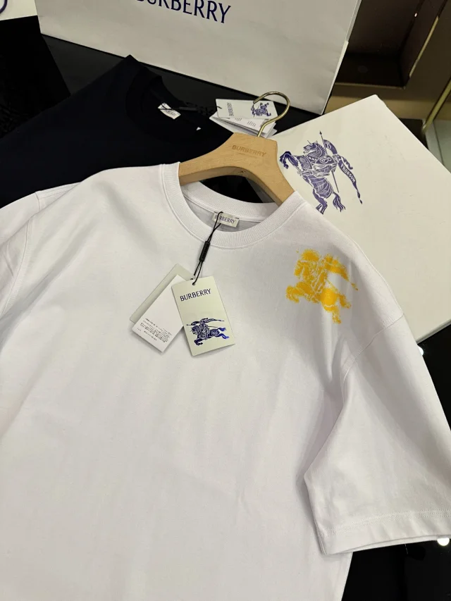 Burberry T-Shirts Short-sleeve crew-neck logo graphic product detail image 28