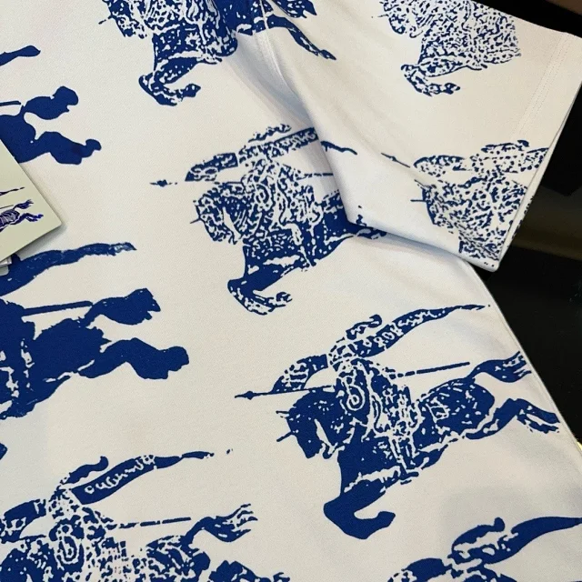 Burberry T-Shirts Short-sleeve crew-neck logo graphic product detail image 23