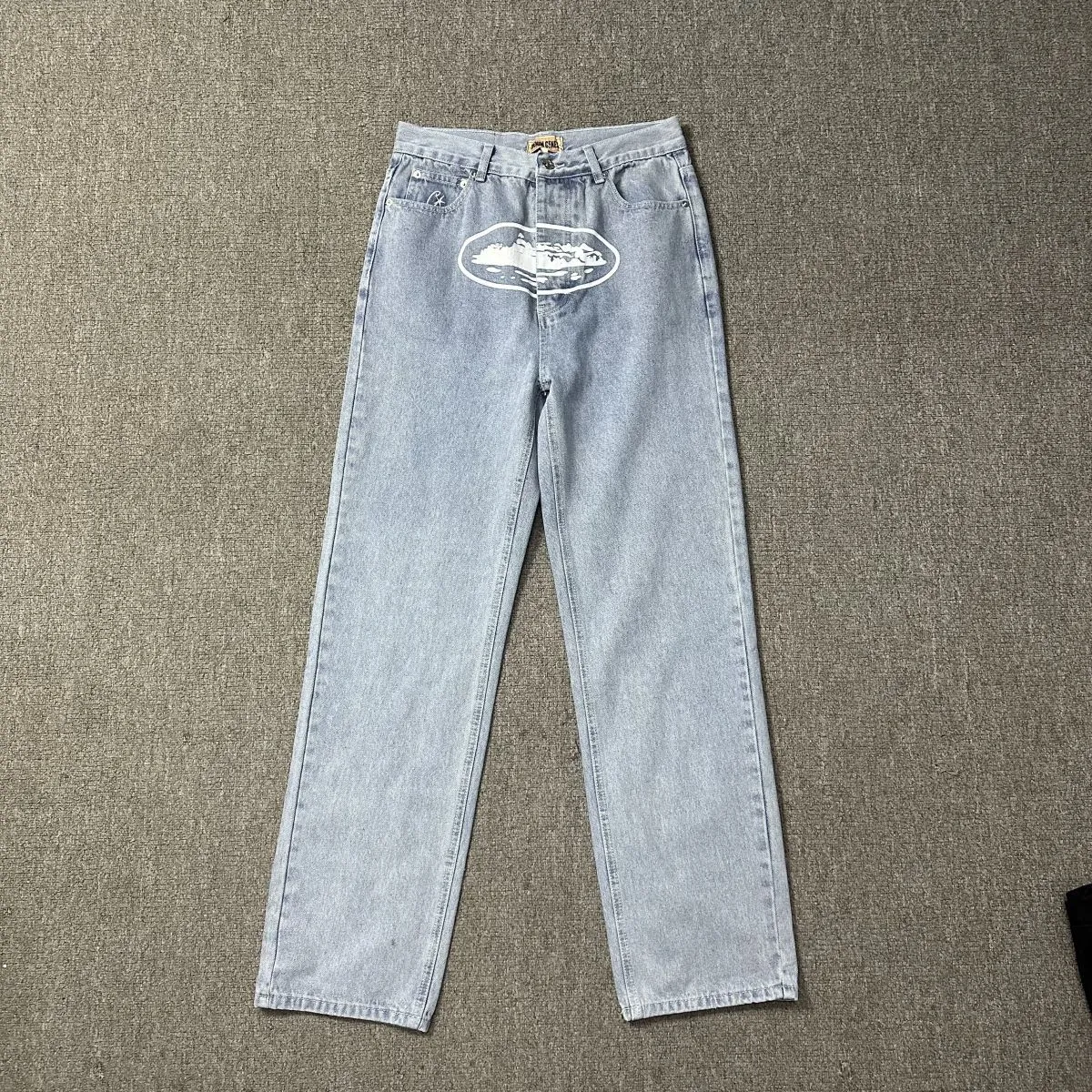 Corteiz — Alcatraz Print Light Blue Washed Straight-Leg Jeans