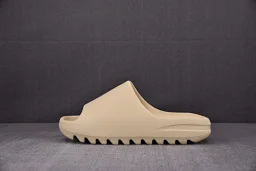 thumbnail for Y*e*e*z*y Slide