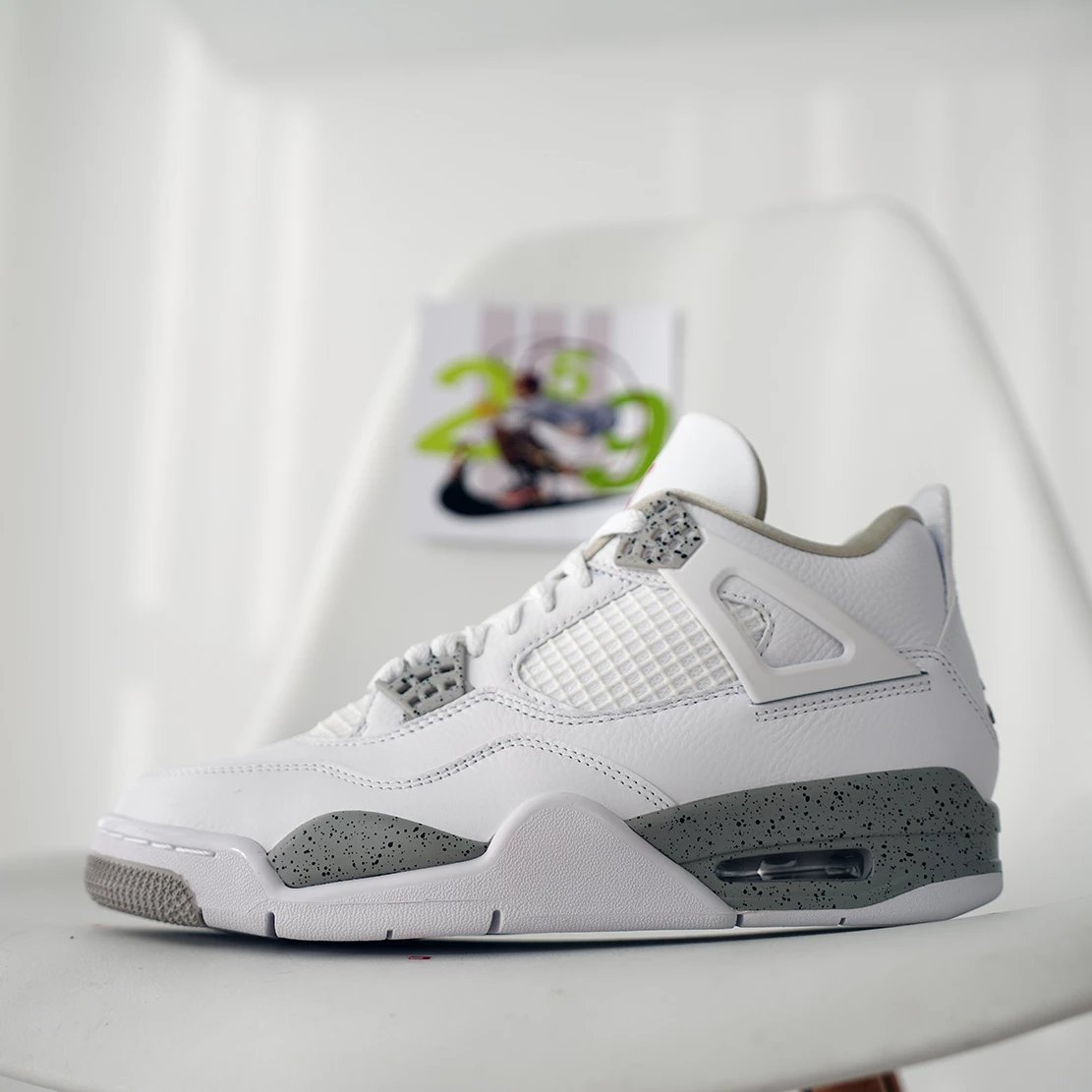 White Oreo