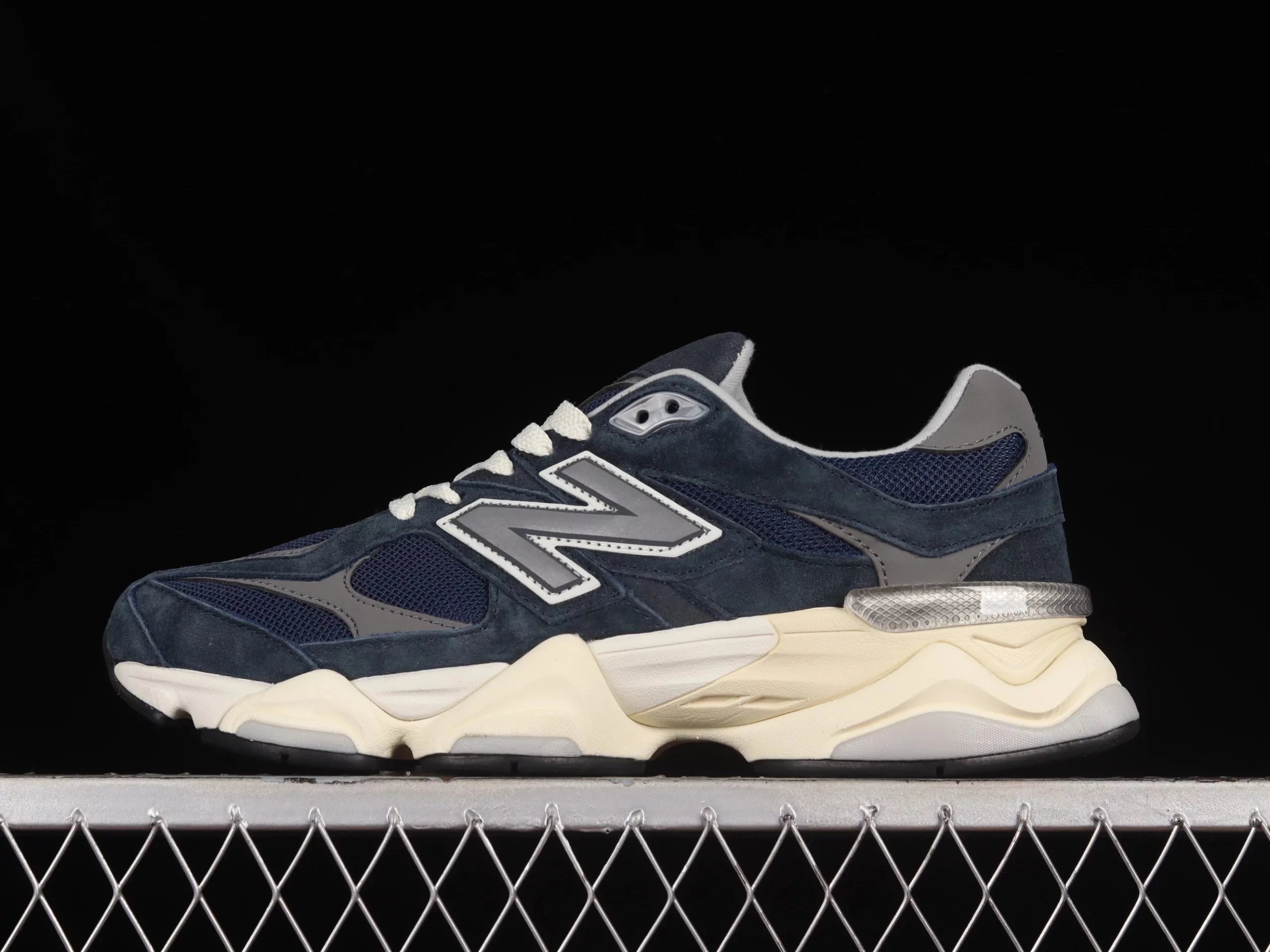 U9060ECB