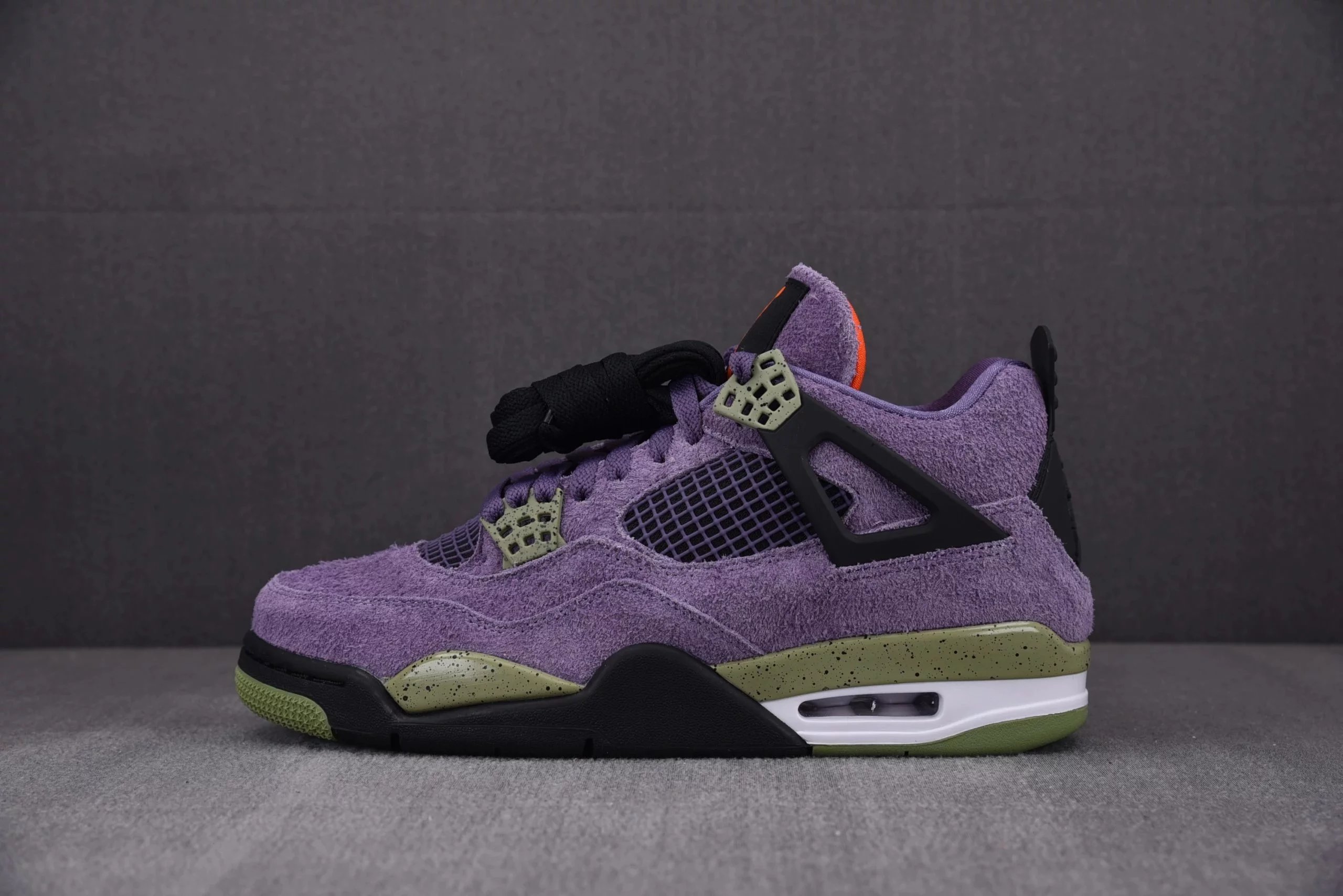 AQ9129-500 Canyon Purple