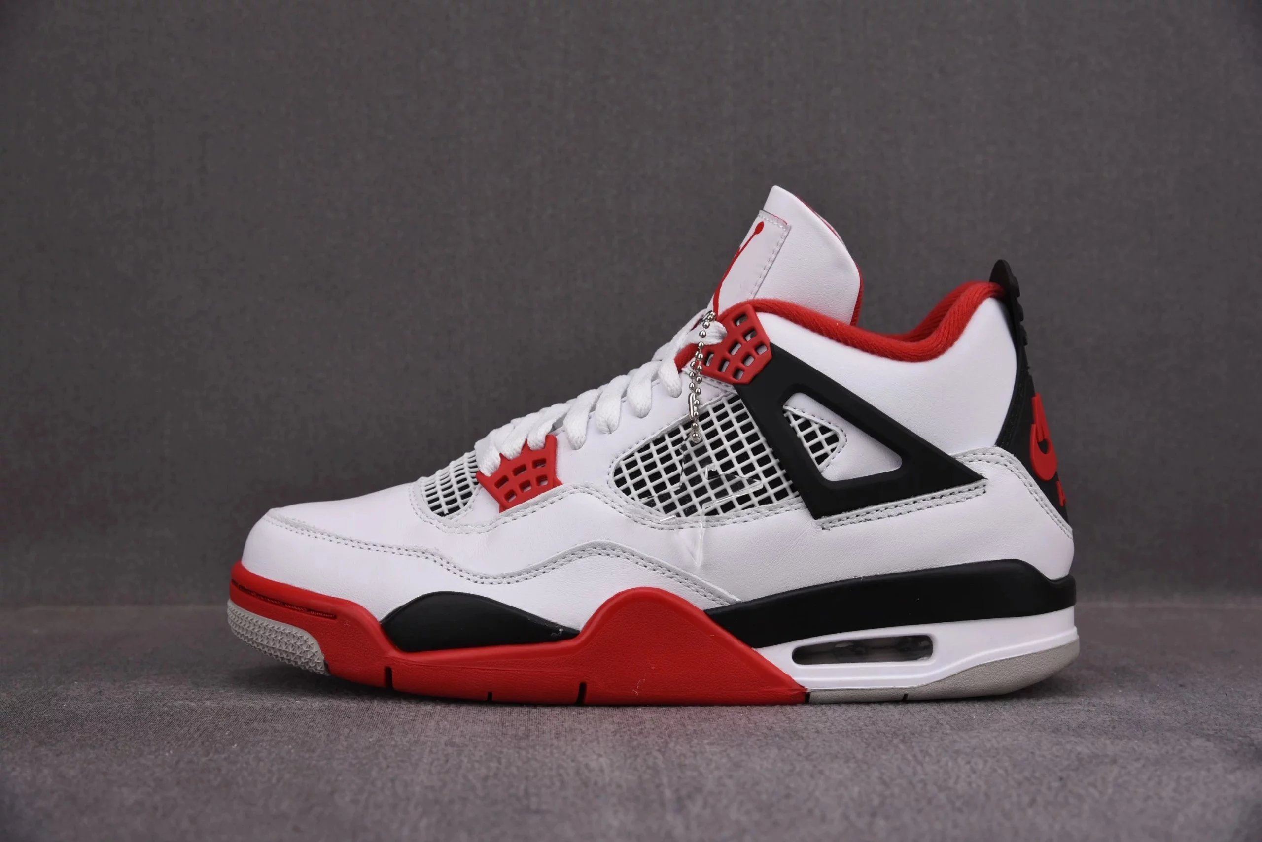 DC7770-160 Fire Red