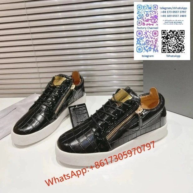 Bottega Veneta Sneakers Metallic mesh-paneled lace-up — 43