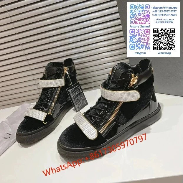 Bottega Veneta Sneakers Metallic mesh-paneled lace-up — 26