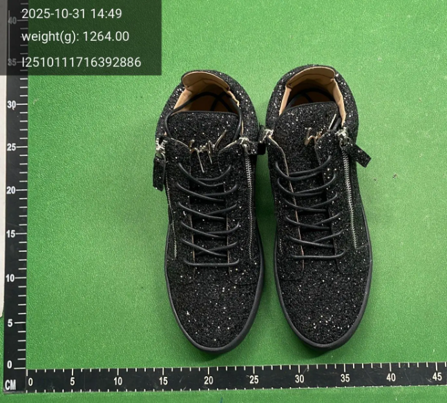 Bottega Veneta Sneakers Metallic mesh-paneled lace-up image 5