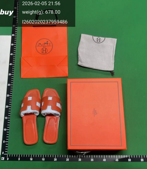 Hermès Sandals Oran H-Cut Slide image 7