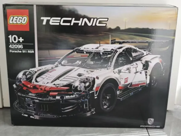 LEGO Technic 42096 Porsche 911 RSR White Multicolor Building Set - 1