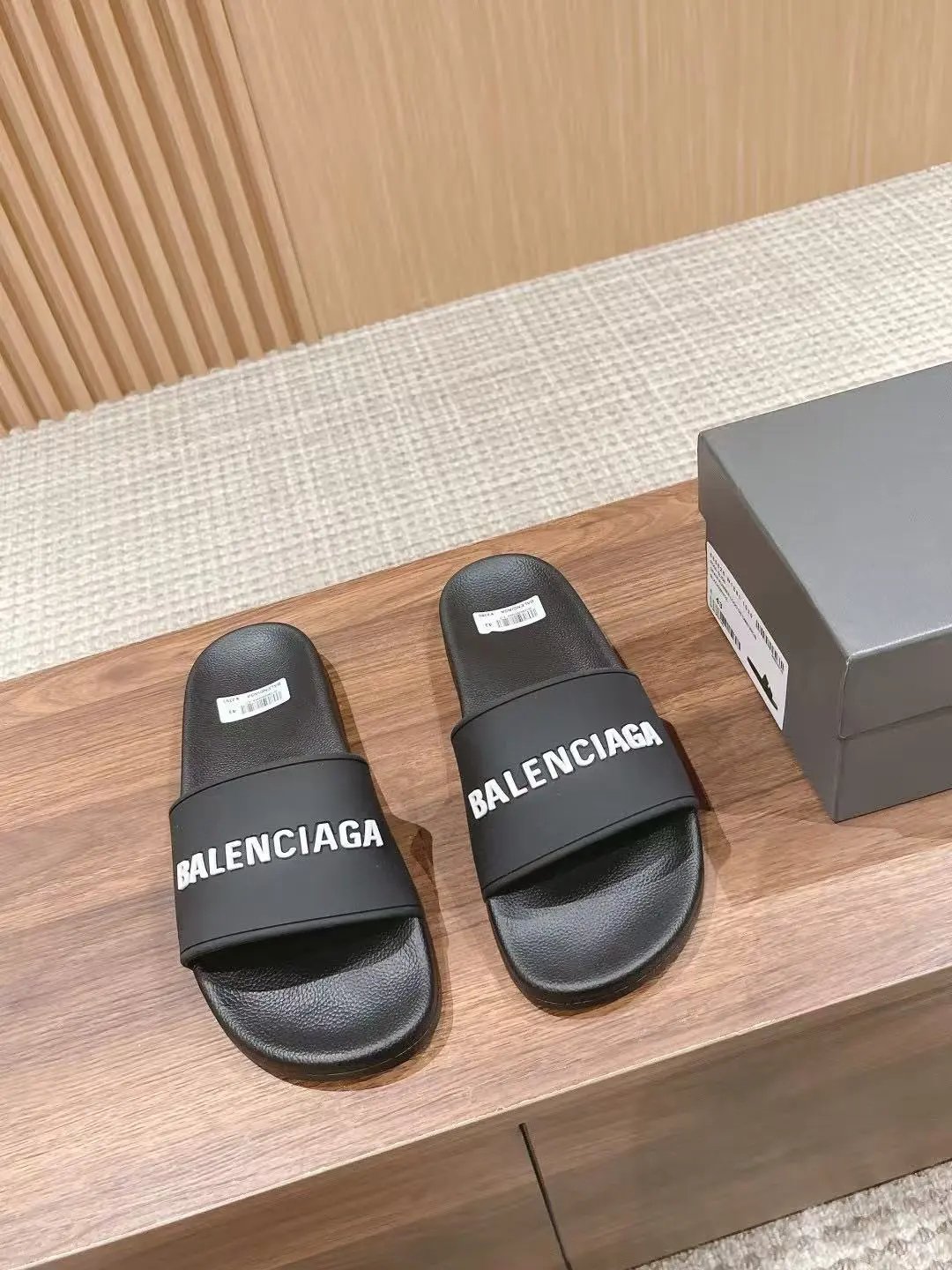 Balenciaga Leopard Fur Slides 11