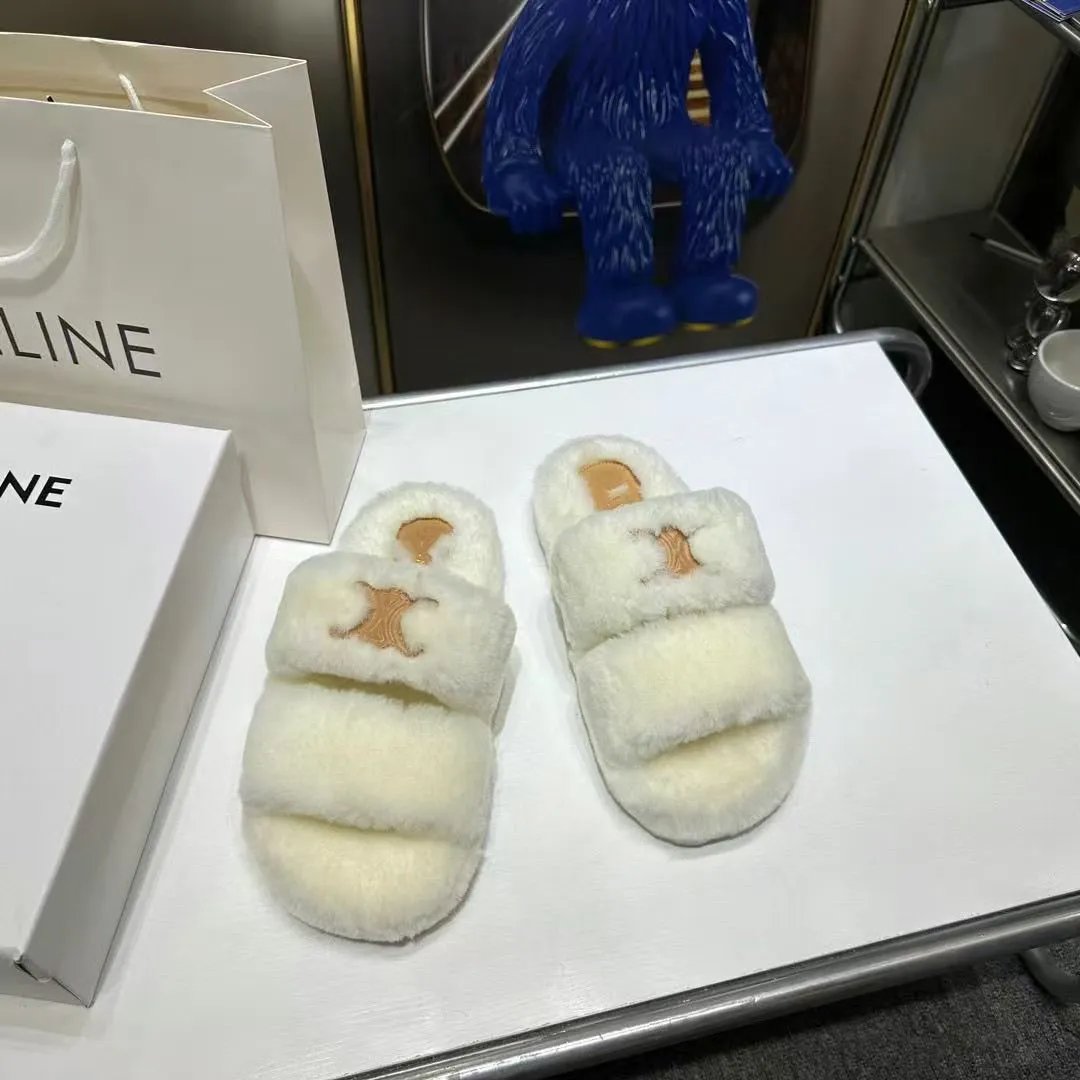 Balenciaga Slippers Fuzzy Logo Slide — Style 28