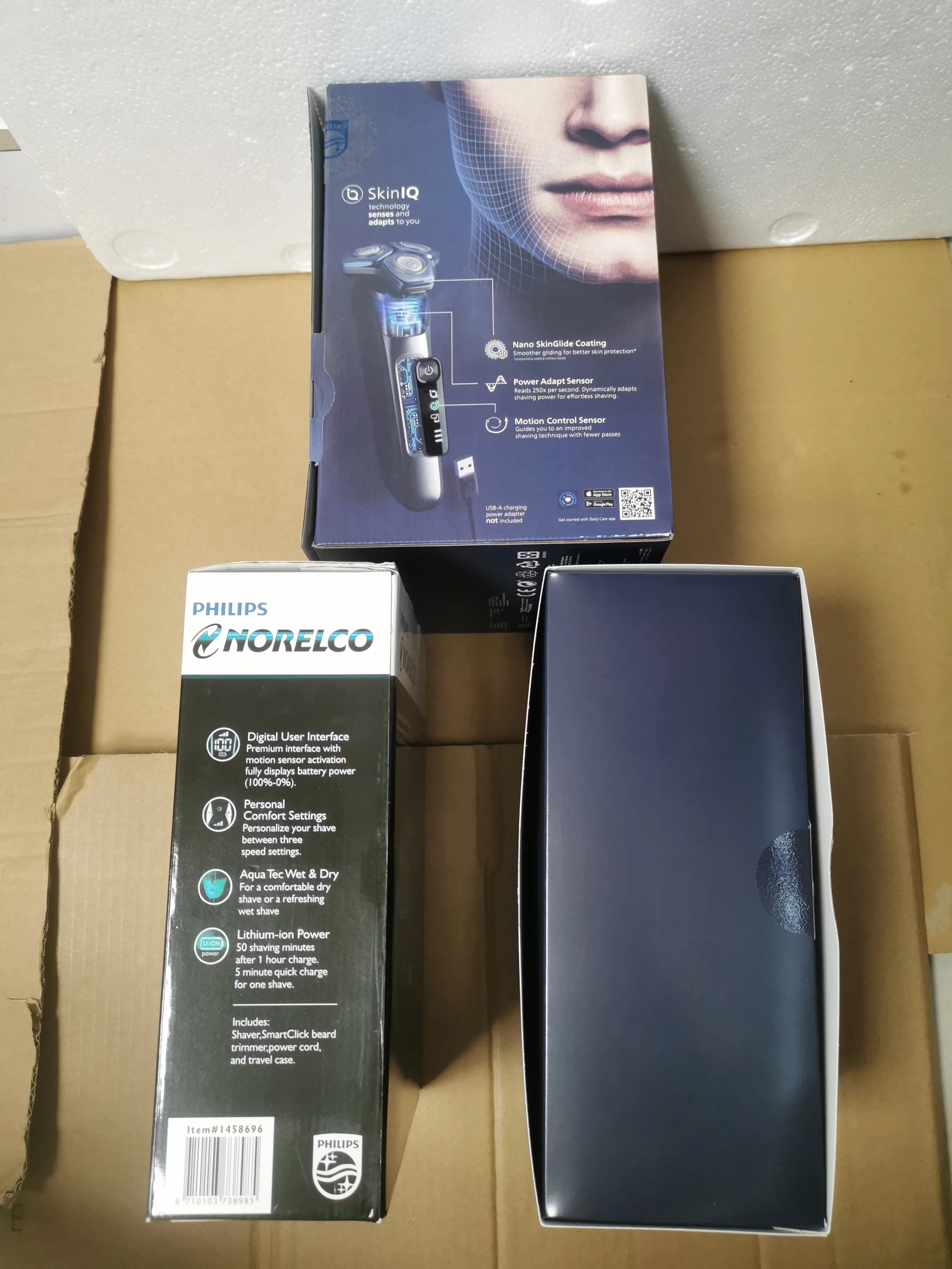 Philips Norelco SkinIQ Blue Smart Electric Shaver
