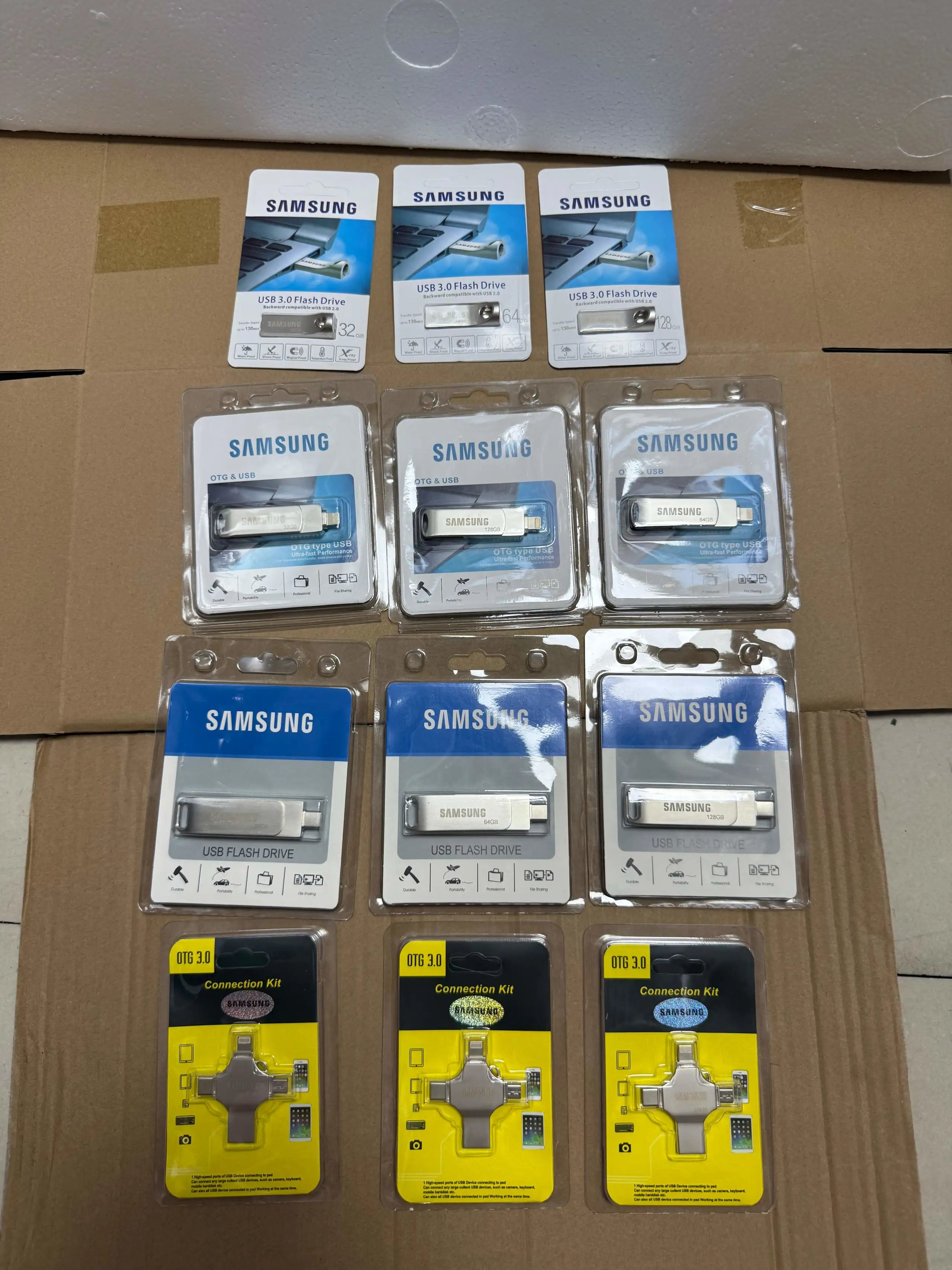 Samsung USB 3.0 Flash Drive Silver OTG Style