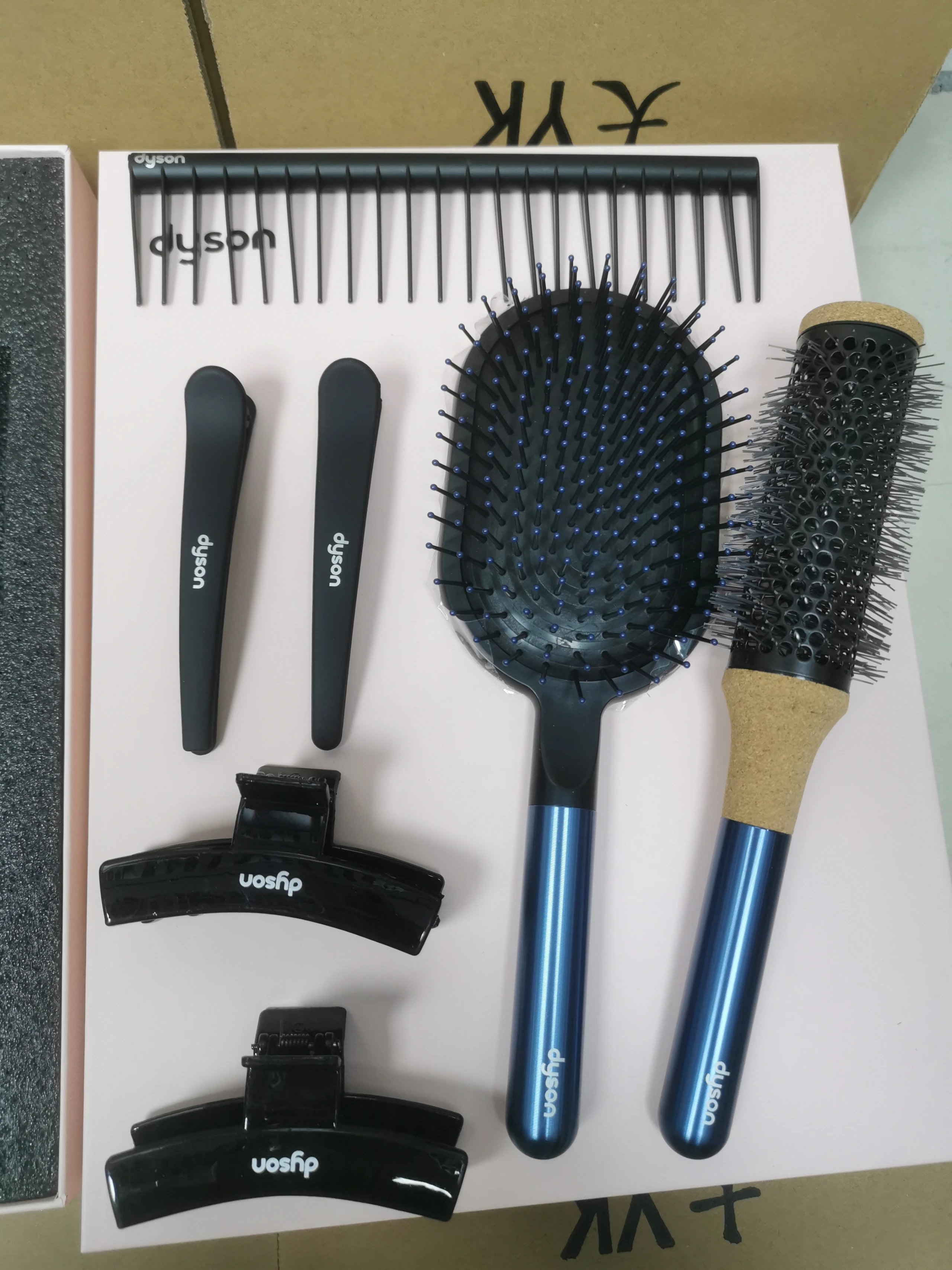 DYSON COMB foto 5