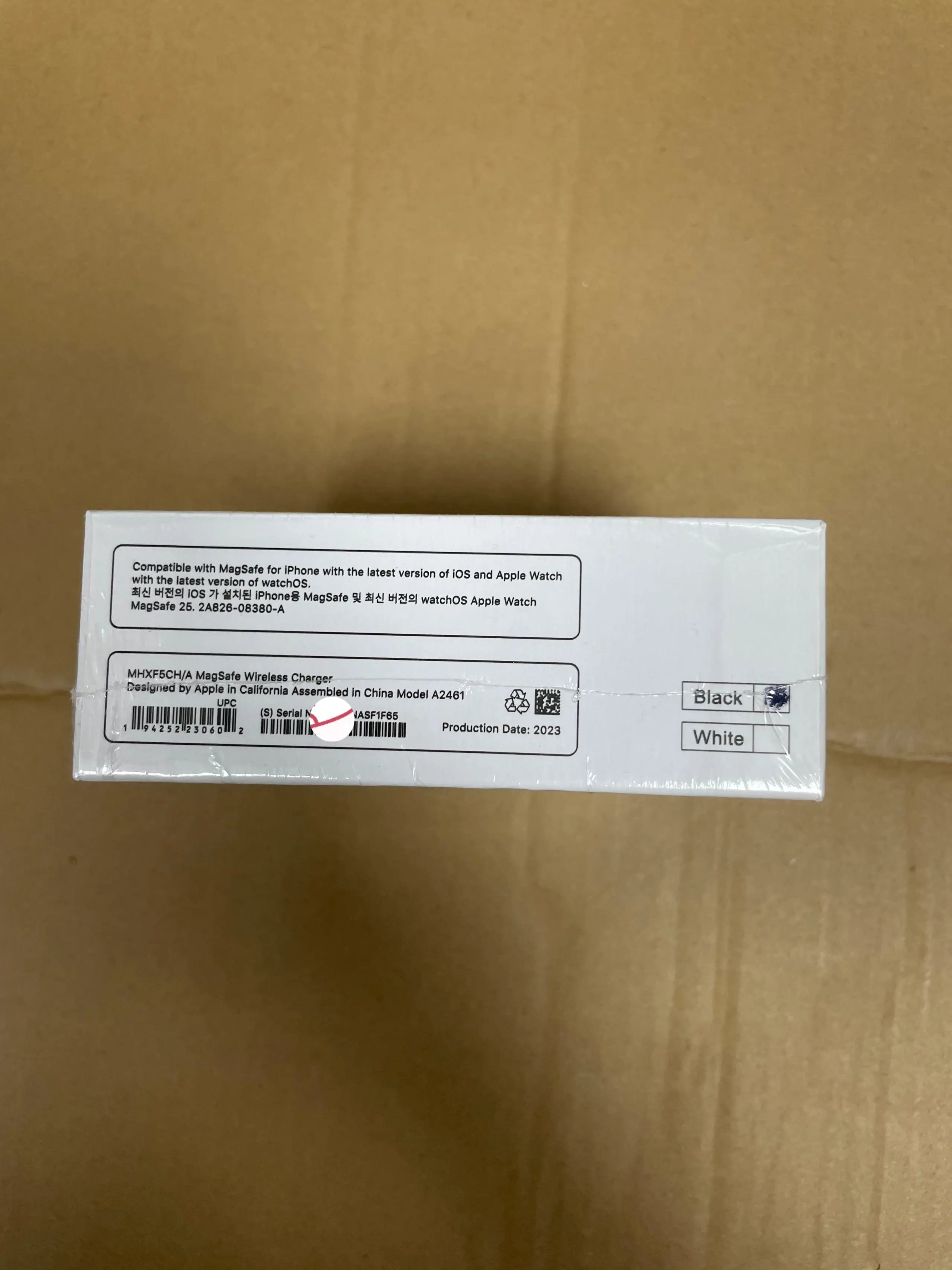 Apple MagSafe Wireless Charger White Electronics Phone Accessories - 5