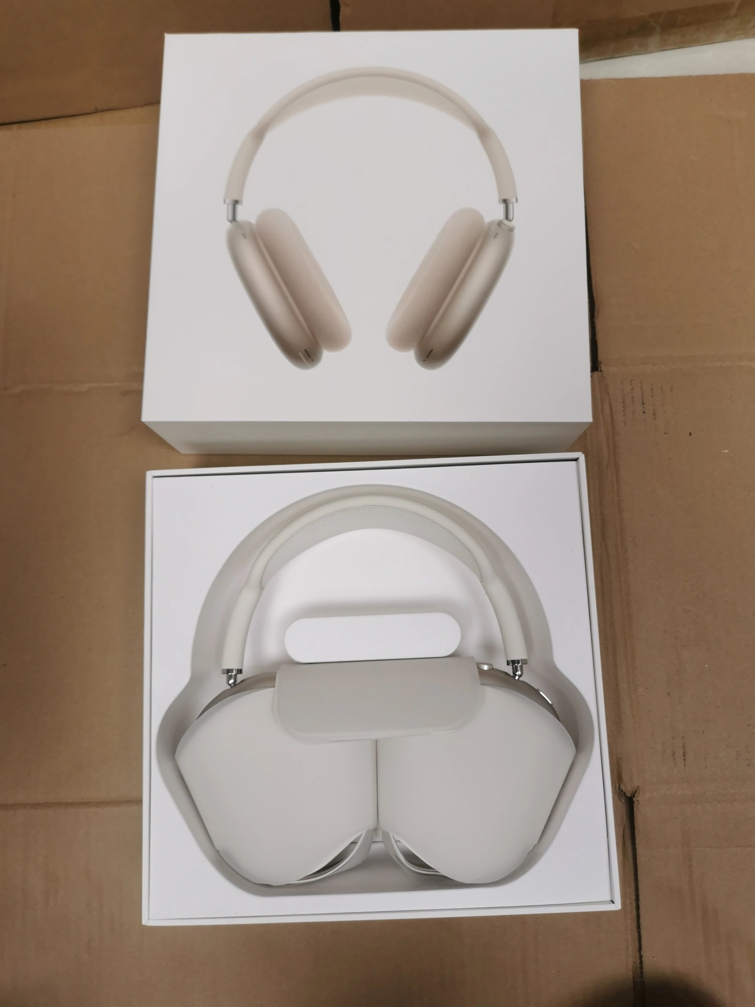 airpod max USBC 2nd  metal 2024 3
