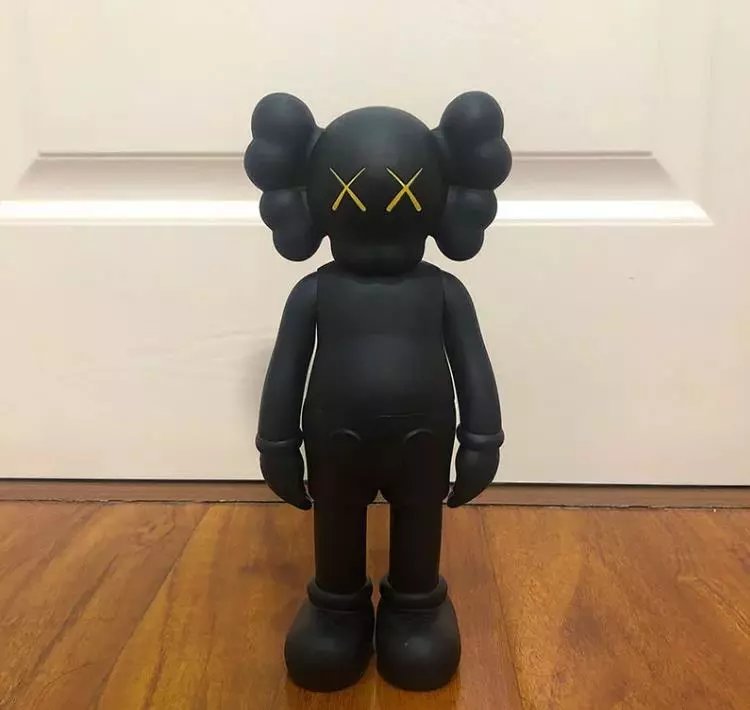 Kaws The Promise [40+ styles] foto 3
