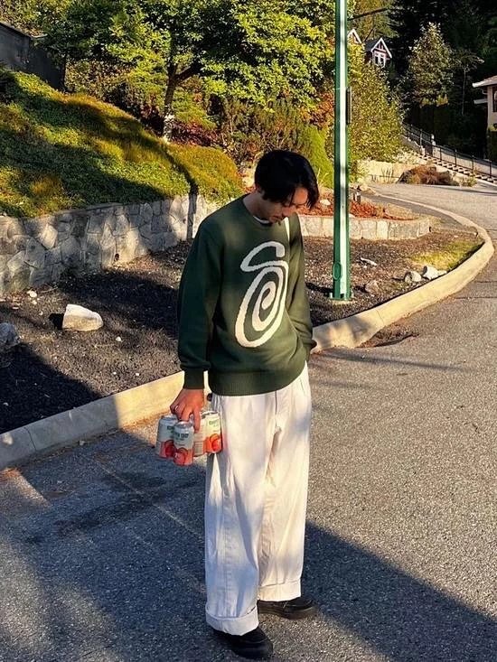 Stussy White Sweater: seller detail photo 7