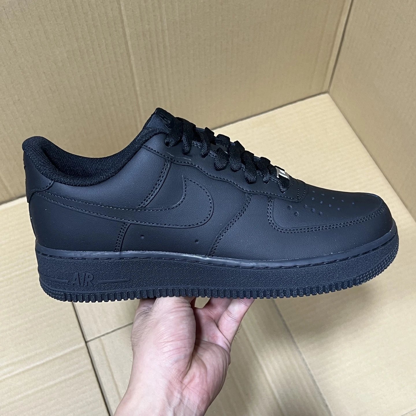 High-quality Black AF1