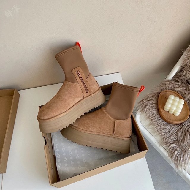Ugg Boots: seller detail photo 7