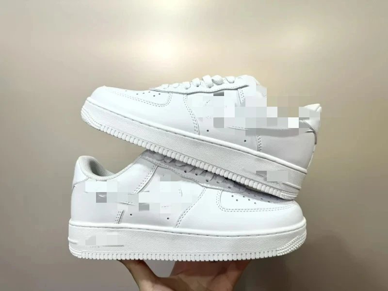 [Factory Direct Clearance] Air Force AF1 Classic White Low-Top & Pure Black Low-Top Fashion Sneakers, 100% Authentic with Air Cushion! 10x Refund If No Air Cushion