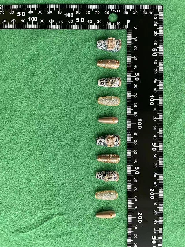 DIOR Nail Art: seller detail photo 6