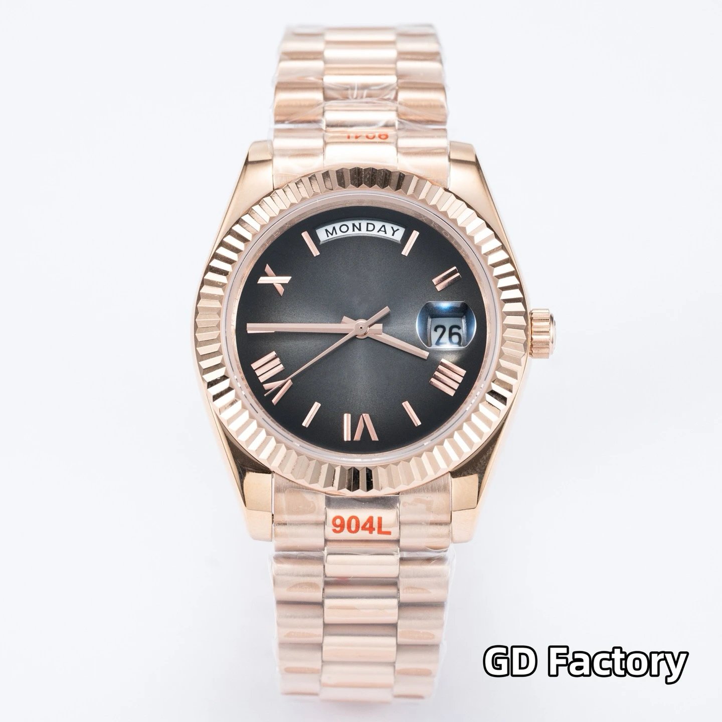 Roman Dial, Rose Gold Case, Gradient Gray Dial, Steel Bracelet