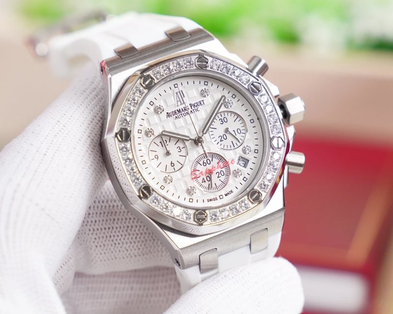 Watch from Guangzhou Xintai