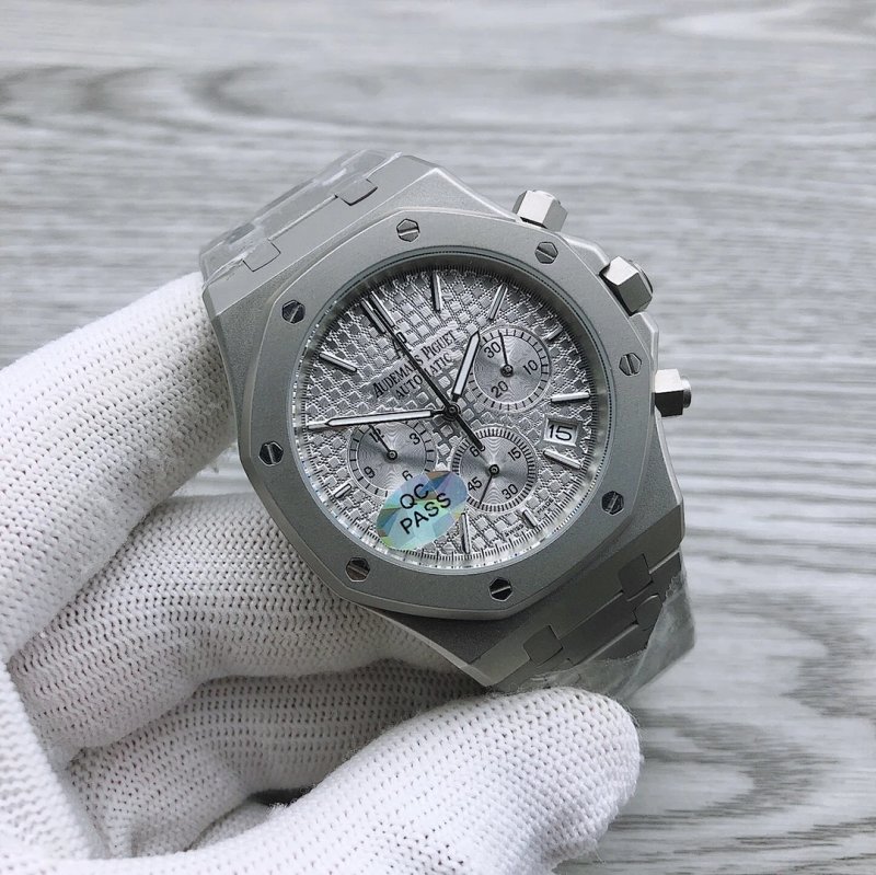 AP 42mm VK Watch