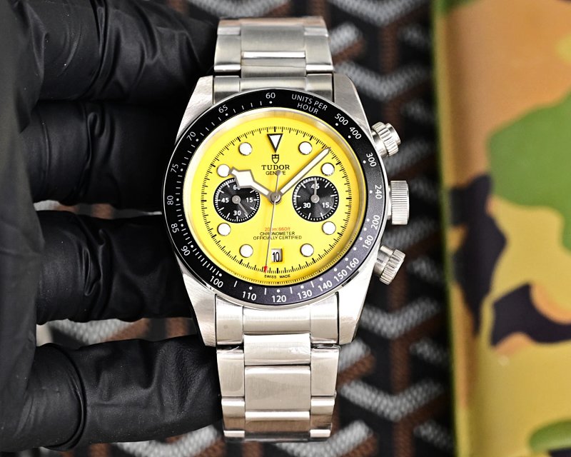 Watch from Yongwan