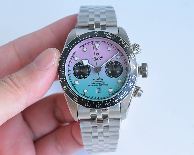 Watch from Guangzhou Xintai