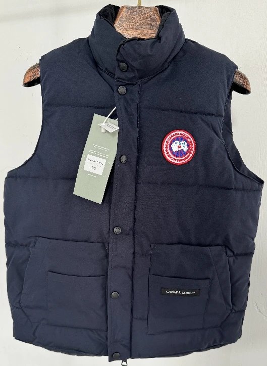 CDNFC羽绒服NFC scans downjacketsWhatsApp86 18359305797 15