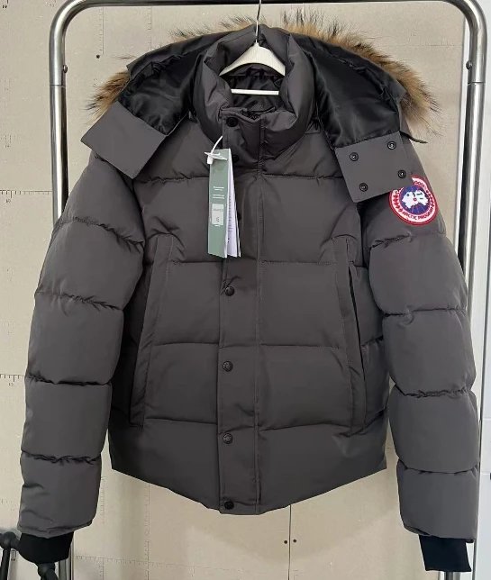CDNFC羽绒服NFC scans downjacketsWhatsApp86 18359305797 13