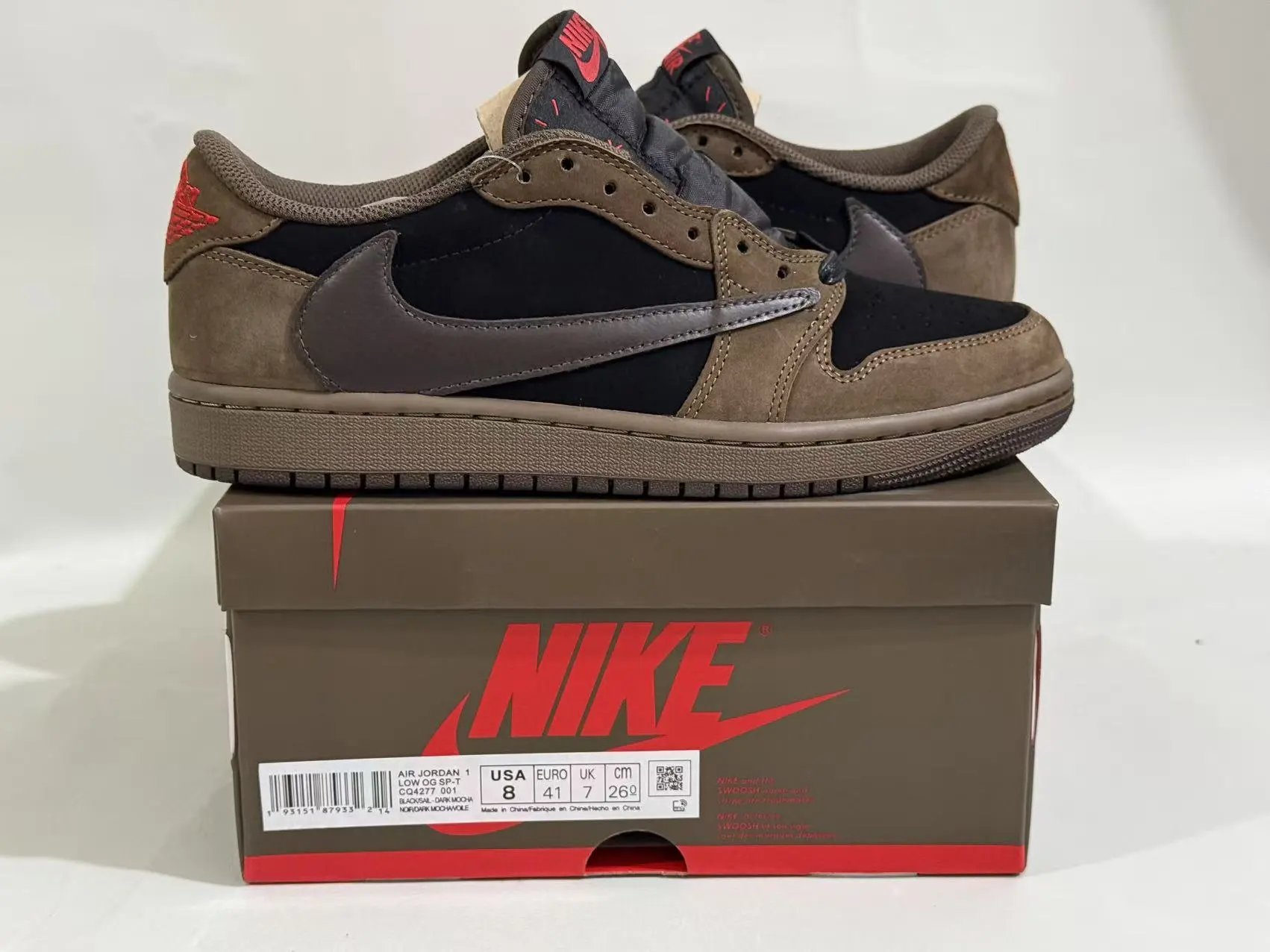 Black brown hook CQ4277-001