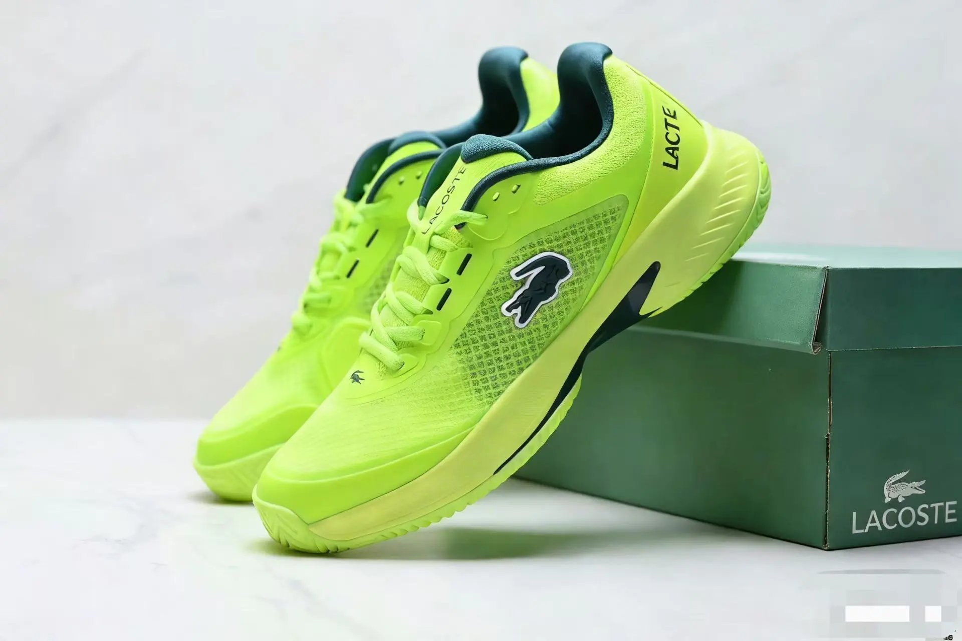Tech Point Polyester Tennis Shoes ZY