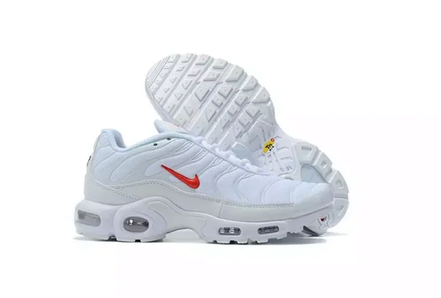 Nike Sneakers Air Max Plus product detail image 2