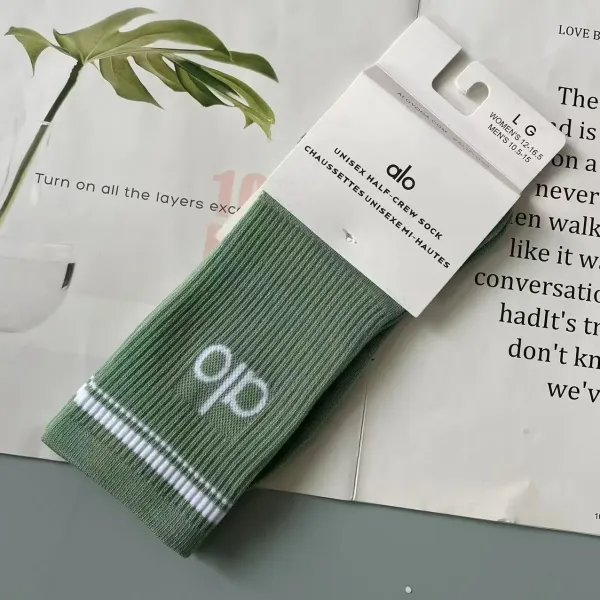 Alo Yoga Unisex Half-Crew Sock Sage Green Socks - 1
