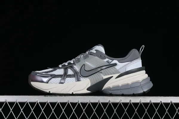 Nike Zoom Vomero 5 Grey Silver Mesh Sneakers - 1