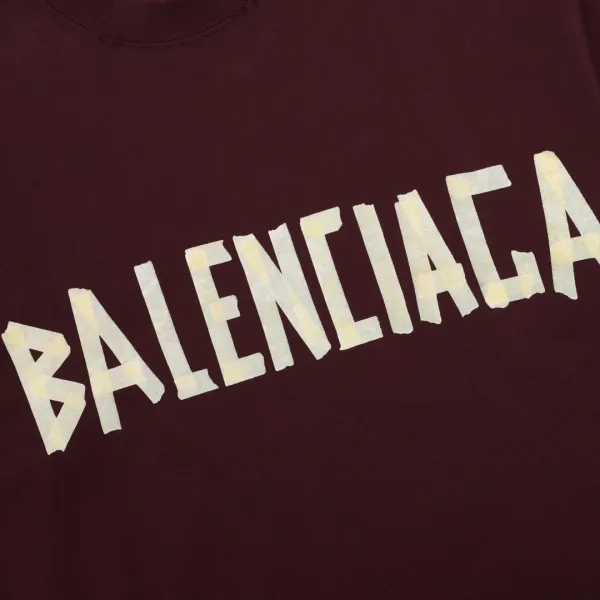 Balenciaga Logo Print Off-White T-Shirt - 32