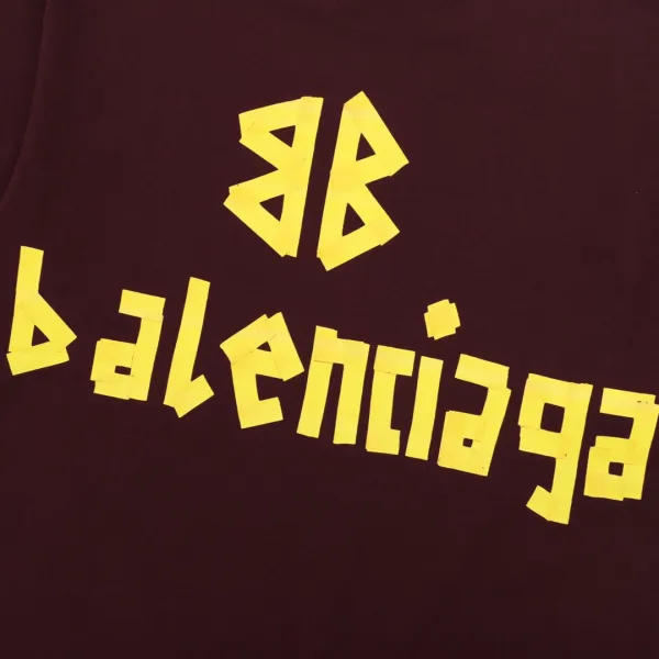 Balenciaga Logo Print Off-White T-Shirt - 34