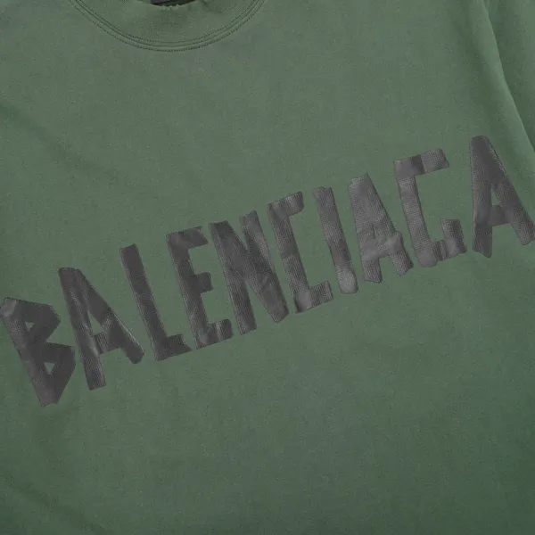 Balenciaga Logo Print Off-White T-Shirt - 40