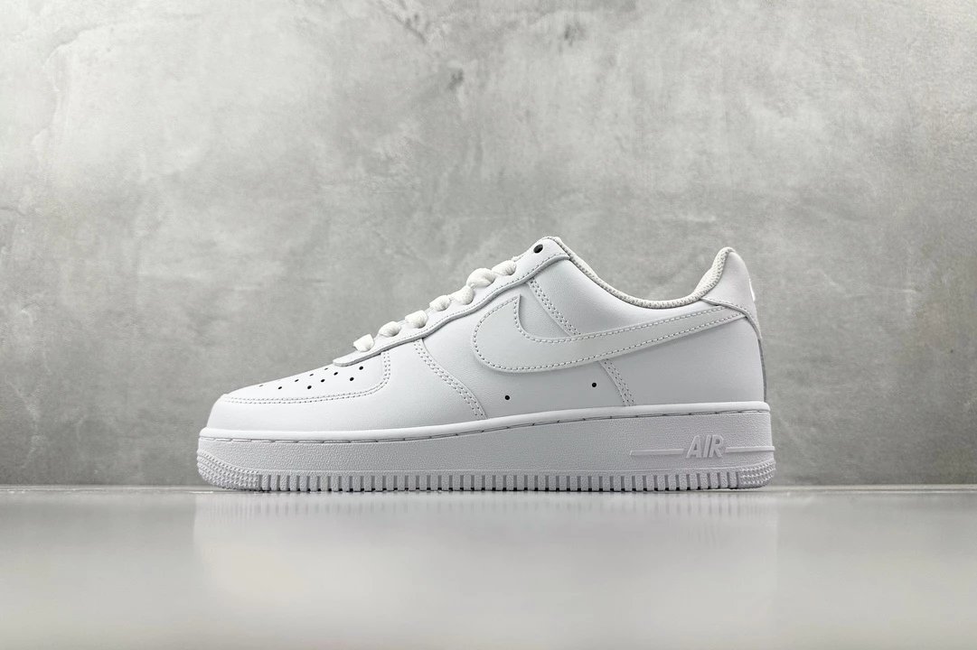 Nike Air Force 1 Low photo 8