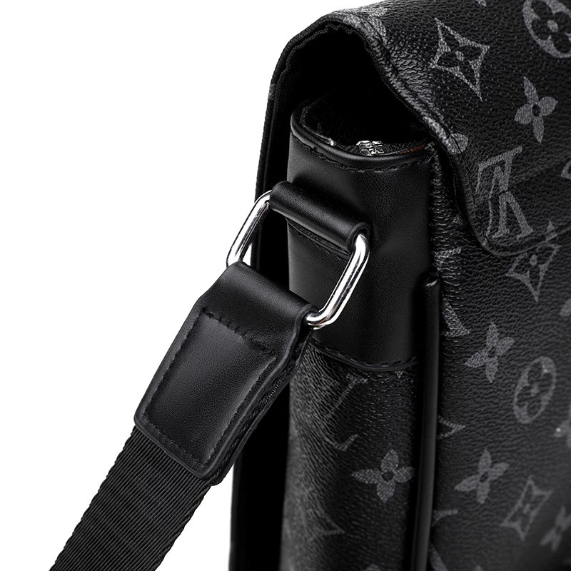 LOEWE Logo Print Drawstring Shorts for Men - Fashionable Casual Wear